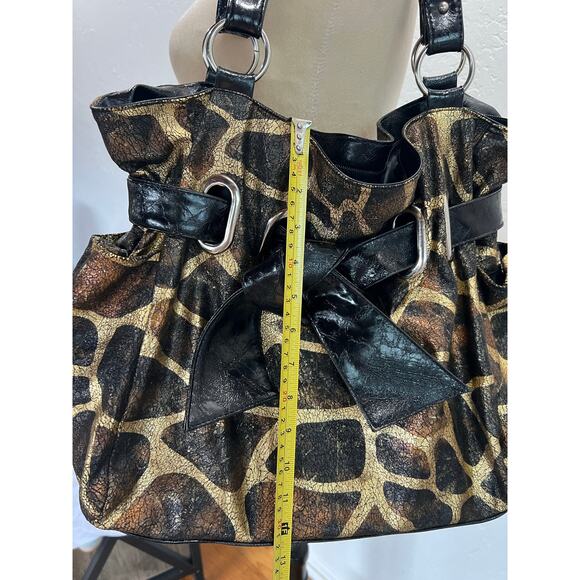 Giraffe Print Tote Bag with Black Trim Large Purse Satchel - Picture 6 of 15